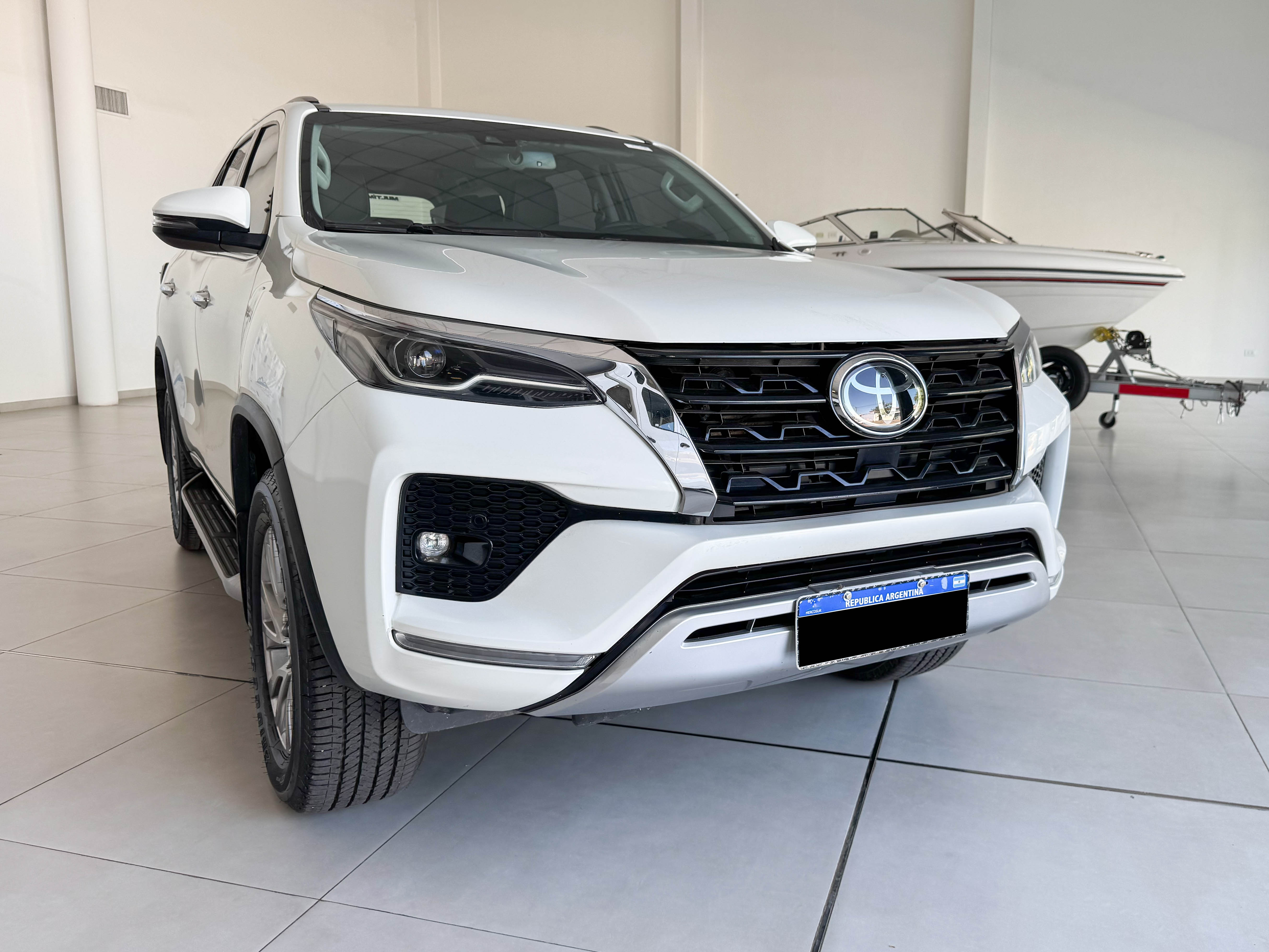 Imagen de Toyota SW4 4x4 SRX 2.8 TDI 6AT 7A