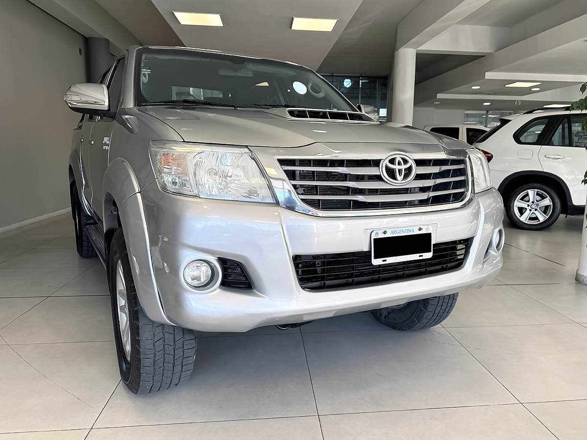 Imagen de Toyota Toyota - Toyota Hilux SRV 4x4 CD 3.0 TDI MT Tela