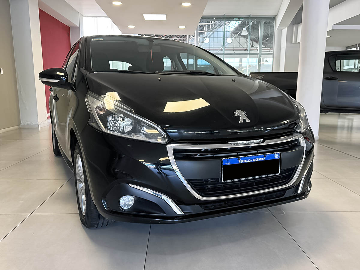 Imagen de Peugeot Peugeot - 208 1.6 5P Allure Nav Tiptronic